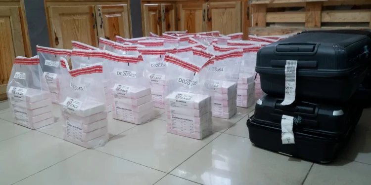 DNCD decomisa 150 paquetes de cocaína en el aeropuerto de Punta Cana