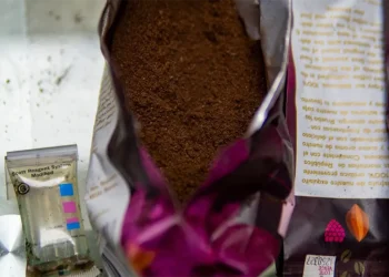 Autoridades incautan cargamento de cocaína camuflado en fundas que aparentaban ser café