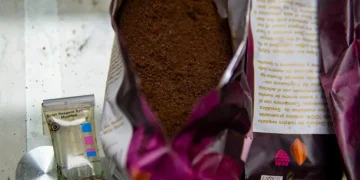 Autoridades incautan cargamento de cocaína camuflado en fundas que aparentaban ser café