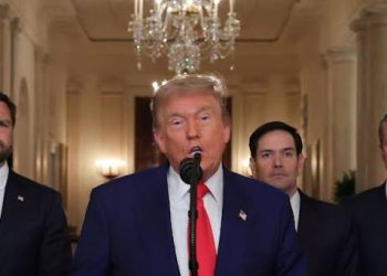 Trump amenaza a Irán con «destrucción total y muerte segura»