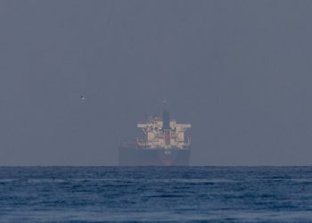 Irán nombra los países amigos a los que permite el paso por el estrecho de Ormuz