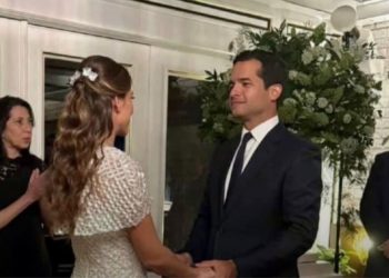 En una ceremonia íntima Omar Fernández se casa con Alexia Rubio