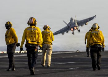 El líder supremo de Irán nombra el factor más importante de inseguridad en el golfo Pérsico