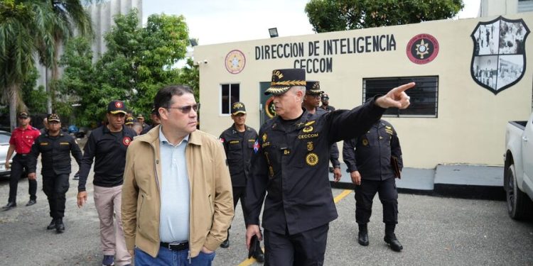 Yayo y CECCOM trabajan operativo contra el comercio ilícito en Semana Santa