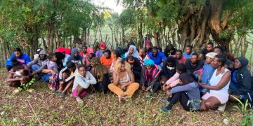 Ejército intercepta a 43 haitianos indocumentados en un platanal en Montecristi