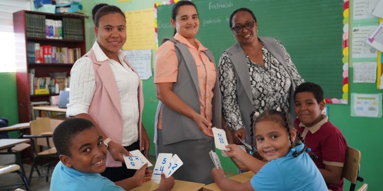 Ministerio de Educación llama a la comunidad educativa al regreso a clases este lunes 6 de abril, tras asueto de Semana Santa