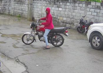 Presunto delincuente cae abatido al enfrentar patrulla policial en Los Alcarrizos