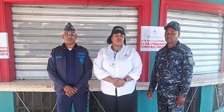 Policía Nacional, COBA y Antirruidos clausuran colmado tras riñas registradas en Fundación de Peravia