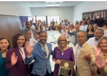 ASODORE visita la ciudad de Miami, mantiene encuentro con alcaldesa 