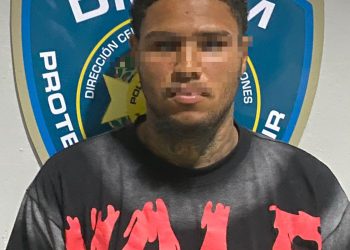 DICRIM captura dos antisociales por robo de piezas y radares de vehículos en Villa Mella, recupera lo sustraído