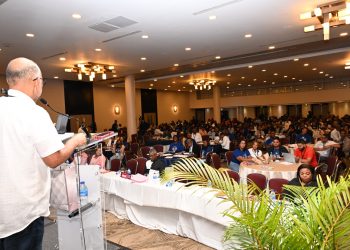 Docentes proponen la eliminación de la promoción automática de los alumnos y que se priorice el desarrollo de competencias de los estudiantes