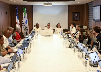 CNSS solicita a la SISALRIL revisión integral del Catálogo de Prestaciones de Servicios de Salud