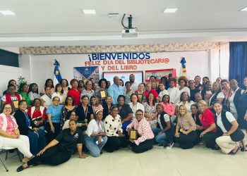 Regional 15 de Educación reconoce a sus bibliotecarios en su día