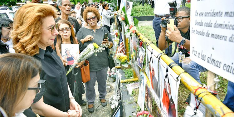 Suspenden vigilia por víctimas del Jet Set debido a condiciones climáticas