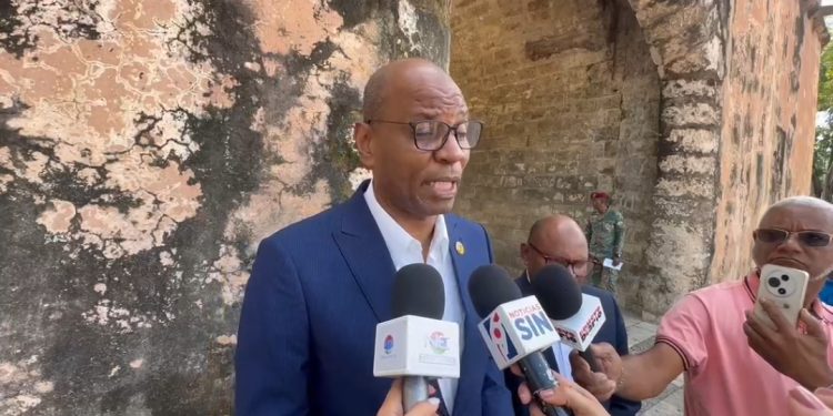 CDP felicita a los periodistas en su día 