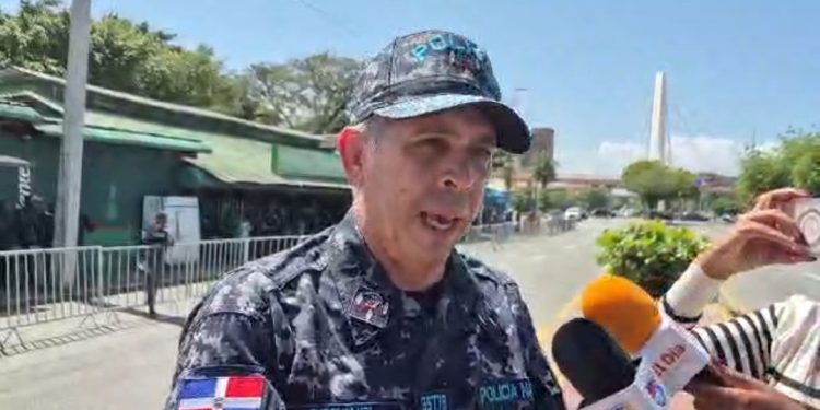 Policía Nacional informa brinda apoyo en ejecución de orden de desalojo en plaza comercial 