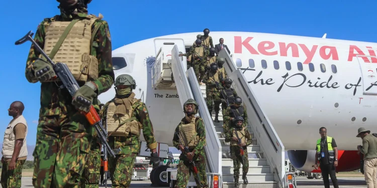 Vuelven a Kenia 150 policías destacados en misión internacional de seguridad en Haití