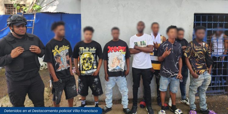 Migración detiene 2,311 y deporta 2,260 haitianos ilegales en Semana Santa