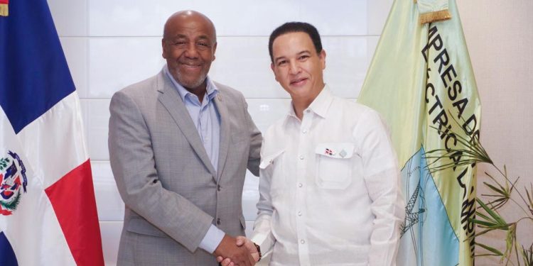 ETED y Antonio Almonte, cónsul dominicano en Boston y asesor energético del Poder Ejecutivo, abordan avances del sistema eléctrico nacional