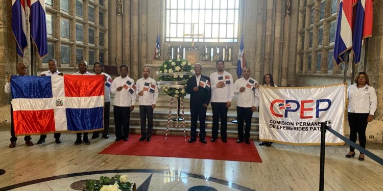 Efemérides Patrias rinde homenaje a Antonio Duvergé y recuerda las Batallas de El Memiso y El Número