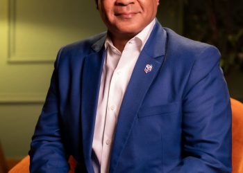 Hernani Aquino denuncia falta de fiscalización a fondos que reciben partidos políticos