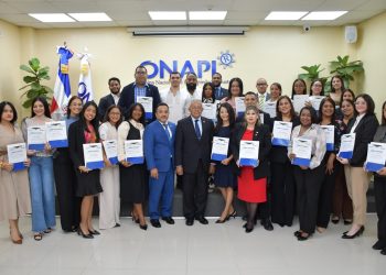 ONAPI concluye la tercera edición del Curso Especializado en Propiedad Industrial para impulsar la innovación