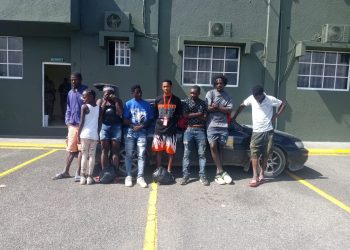 Envían ante el Ministerio Público a hombre detenido en un vehículo con haitianos indocumentados en Santiago