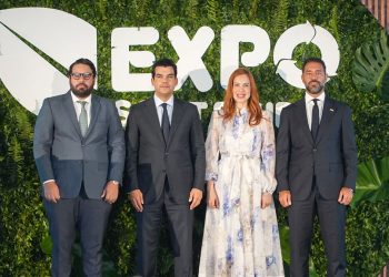 Arnaud impulsa sostenibilidad como desarrollo humano