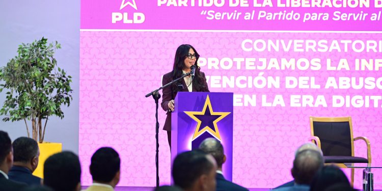 Kenia Lora plantea urgencia de colocar la infancia en el centro de las políticas públicas