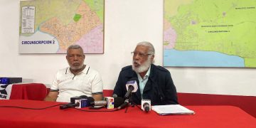 Juan Hubieres exige bajen los precios de los combustibles