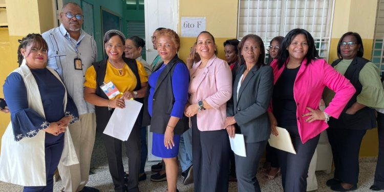 Distrito Educativo 15-06 inicia de manera exitosa la 5ta etapa de la Evaluación de Desempeño Docente 2025 -2026