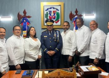 Cámara De Comercio Empresarial de Santo Domingo Norte (CCESDN) y Dirección Policial acuerdan colaboración mutua