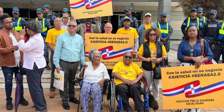 Exigen reforma integral de la Seguridad Social basada en derechos