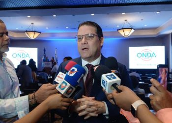 Economía dominicana muestra resiliencia ante crisis global, afirma Sanz Lovatón