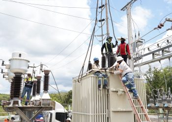 Edesur Dominicana instala transformador de potencia en subestación Cruce de Ocoa