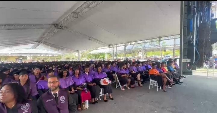 UASD inviste 3,348 profesionales en acto dedicado a la Gesta de Abril de 1965