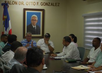 INABIE y CONALECHE afinan detalles para integrar yogur al desayuno escolar tras exitosos resultados en fase piloto