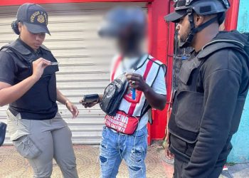 Lee Ballester afirma la DGM, FF.AA. y P.N. enfrentan mafias que se lucran del ingreso de haitianos a RD