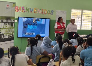 La Cruz Roja, Unicef y el Banco Popular desarrollan un  programa juvenil en Azua y Peravia
