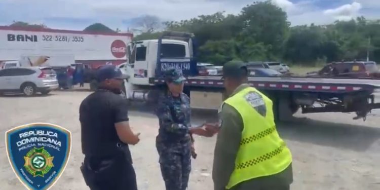 Trasladan certificaciones vehiculares en Baní para agilizar el tránsito y reducir congestión