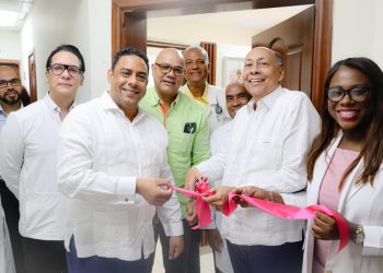 El Hospital Docente SEMMA Santo Domingo inaugura Unidad de Patología de Mama y Climaterio para fortalecer la atención integral a las maestras