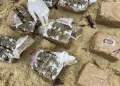 Interceptan 19 pacas de hachís en las costas de Miches