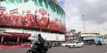Irán moviliza a su juventud ante amenaza de EE.UU.