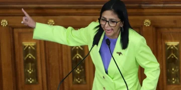 Delcy Rodríguez planea presentarse a las próximas elecciones, según su abogado en EE. UU.