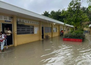 MINERD instruye suspensión de la docencia en localidades en riesgo de inundaciones