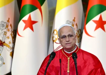 Papa desafía a Trump por la guerra