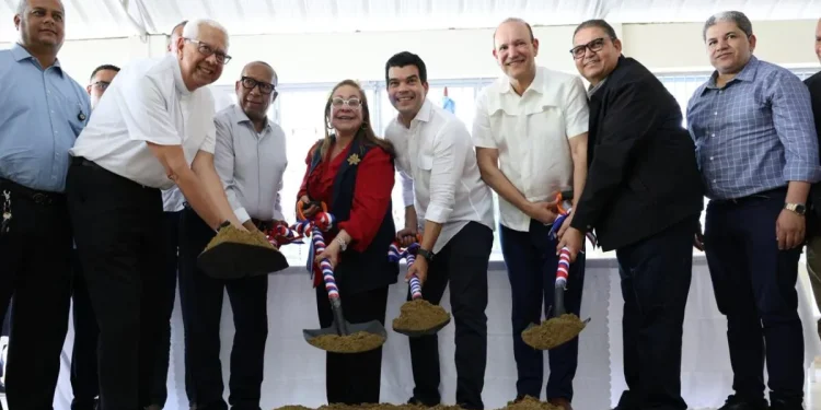 Inapa inicia obras de drenaje pluvial en Villa María, Santiago