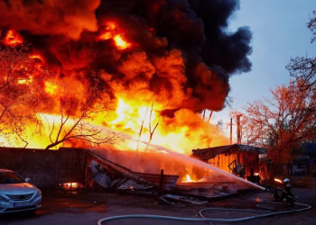 Al menos 14 muertos y 83 heridos tras ataque con misiles y drones de Rusia a Ucrania