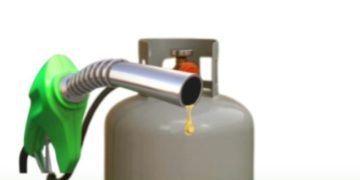 Gobierno congela todos los combustibles para semana del 18 al 24 de abril