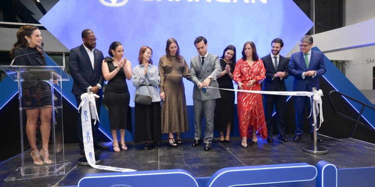 Bella Castle Investment inaugura su nuevo showroom principal en SD y marca un hito en la movilidad del país